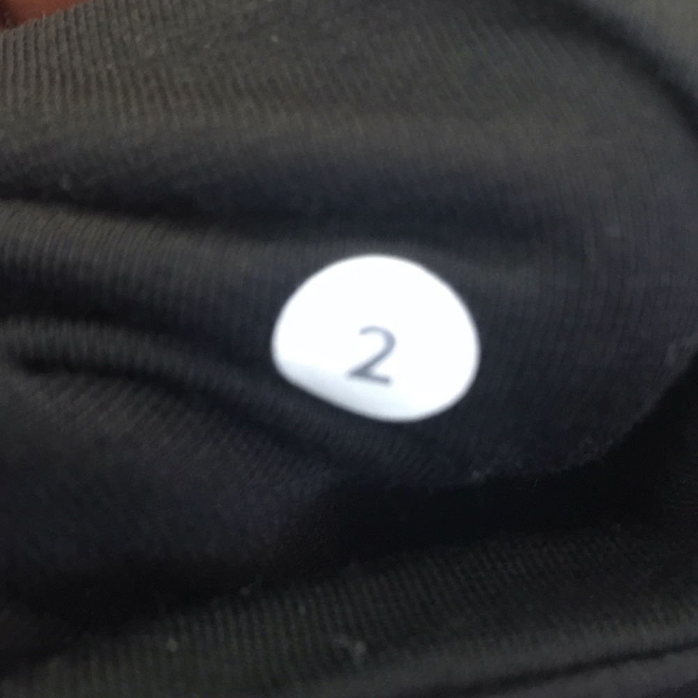 Lululemon Shorts - Picture 7 of 7